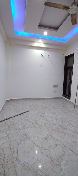 Room in 2 BHK Builder Floor at Chattarpur – for Rent