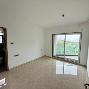 Room in 5 BHK Apartment at Pride Atlantic, Madhav Nagar – for Sale