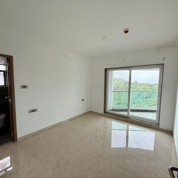 Room in 5 BHK Apartment at Pride Atlantic, Madhav Nagar – for Sale