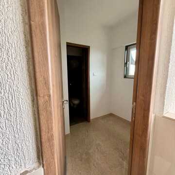 Room in 5 BHK Apartment at Pride Atlantic, Madhav Nagar – for Sale