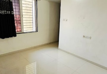 Room in 2 BHK Apartment at Sukhwani Palms, Wagholi – for Rent