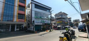  Showroom – Exterior View View at Vytilla - for Rent
