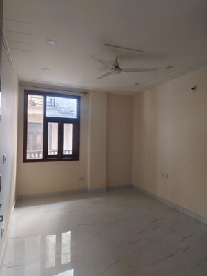 Room in 2 BHK Builder Floor at Panchsheel Vihar – for Sale