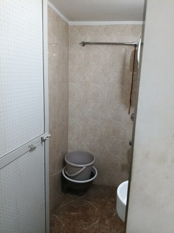Bathroom in 1 BHK Apartment at Bhandup West – for Rent
