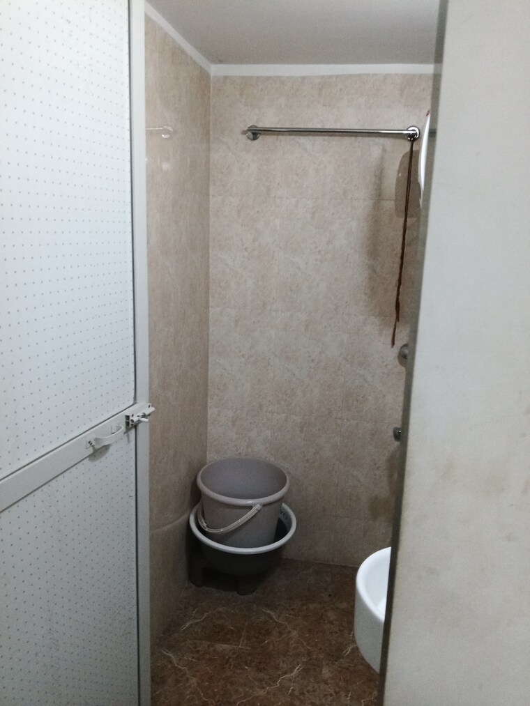 Bathroom, bhandup west 1 Bedroom 350 Sq.Ft. Apartment In Bhandup West Mumbai 9375204
