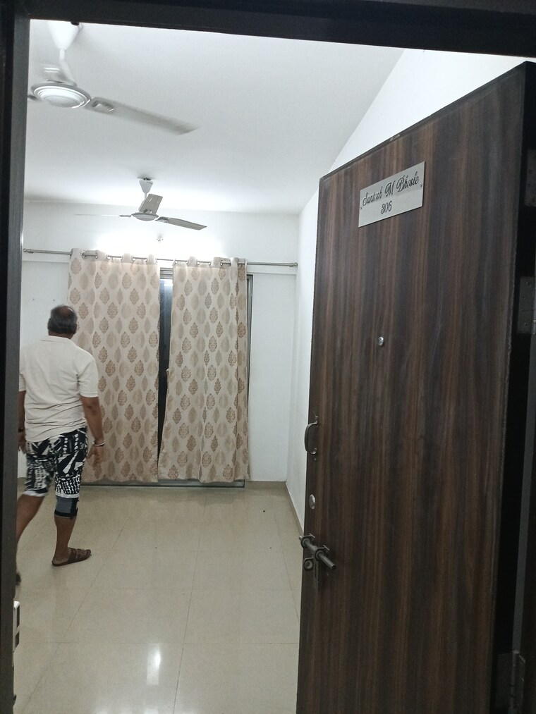 Living Room, bhandup west 1 Bedroom 350 Sq.Ft. Apartment In Bhandup West Mumbai 9375204