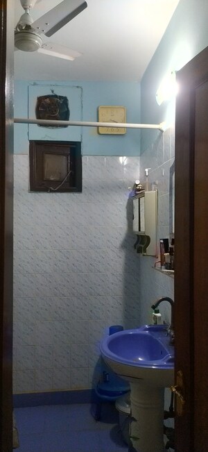 Furnished Amenities in 2 BHK Builder Floor at Malviya Nagar – for Sale