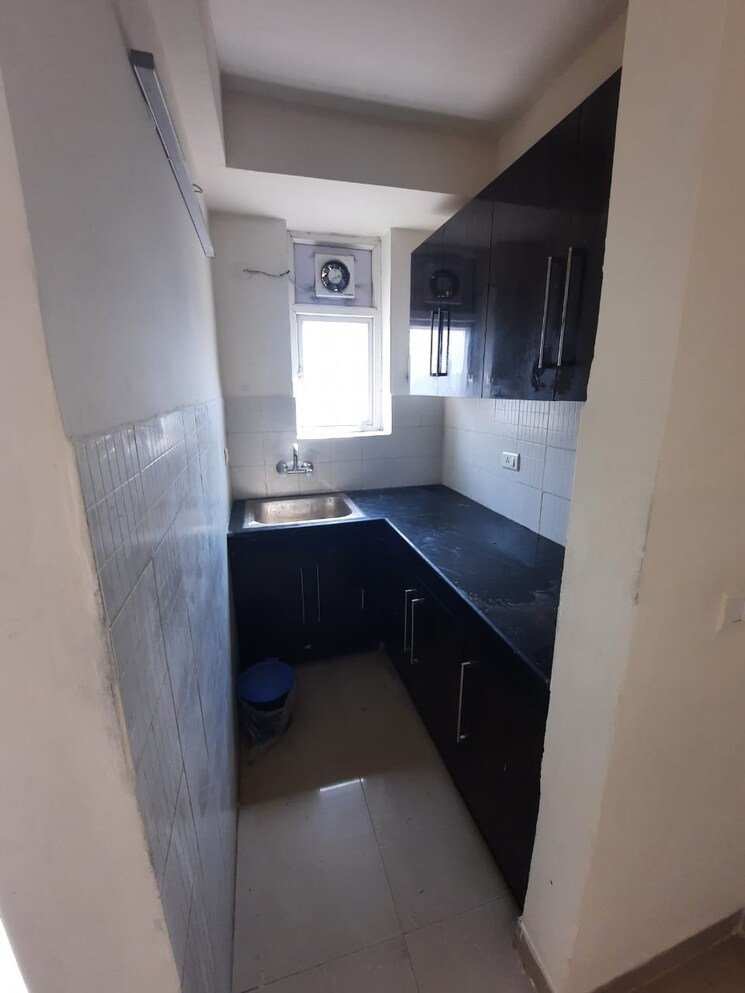 Kitchen, aditya-celebrity-homes 1 Bedroom 550 Sq.Ft. Apartment In Sector 76 Noida 9375217
