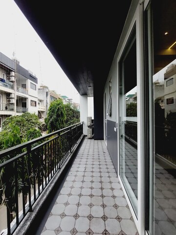 Balcony in 3 BHK Builder Floor at Boutique Residential Apartments G-88, Saket – for Rent