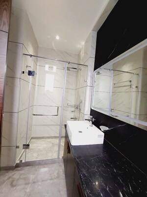 Attached Bathroom in 3 BHK Builder Floor at Boutique Residential Apartments G-88, Saket – for Rent