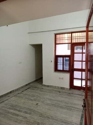 Room in 2 BHK Independent House at Sector 18 – for Rent