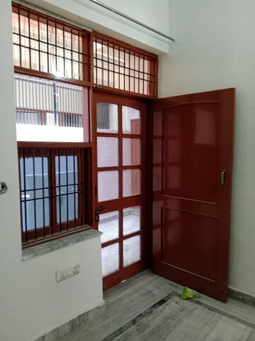 Room in 2 BHK Independent House at Sector 18 – for Rent