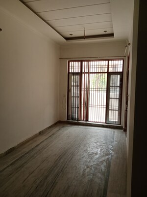 Room in 2 BHK Independent House at Sector 18 – for Rent