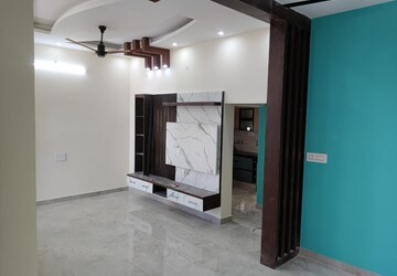 Room in 3 BHK Independent House at Bathlapalli – for Sale