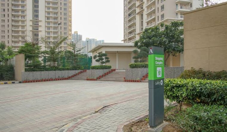 Swimming Pool, alphacorp-gurgaon-one-84 4 Bedroom 3434 Sq.Ft. Apartment In Sector 84 Gurgaon 9375272