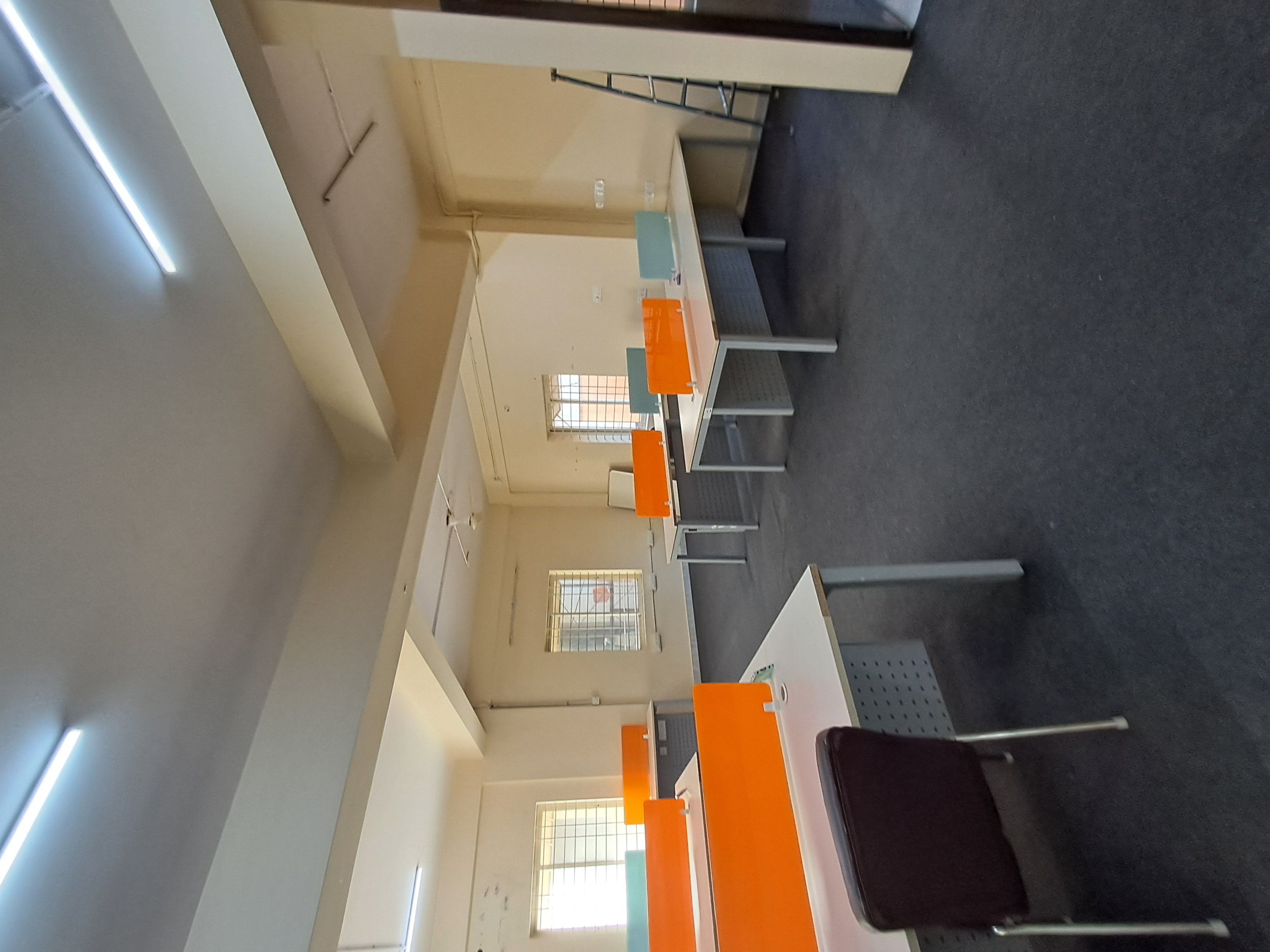 Office Space For Rent in Dr Building 