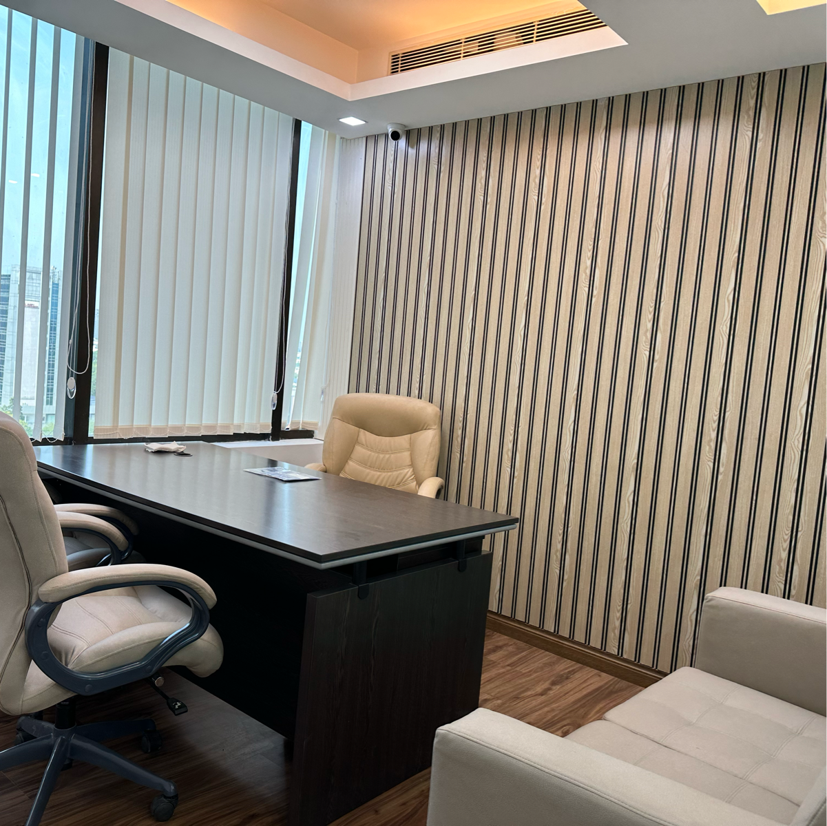 Office Space For Rent in JMD Megapolis