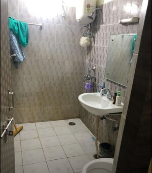 Bathroom in 2 BHK Apartment at Rohini Apartment, Gomti Nagar – for Rent