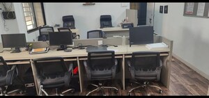  Office Space For Rent in Mangal Murti Complex, Dattawadi