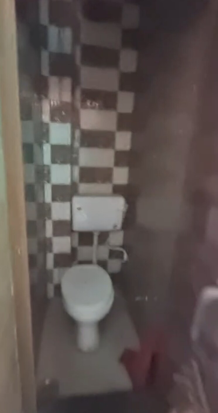 Bathroom, burari 2 Bedroom 550 Sq.Ft. Builder Floor In Burari Delhi 9375317