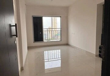 Room in 2 BHK Apartment at DGS Sheetal Tapovan, Malad East – for Rent