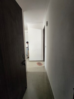 Bathroom in 1 BHK Builder Floor at Saket – for Rent