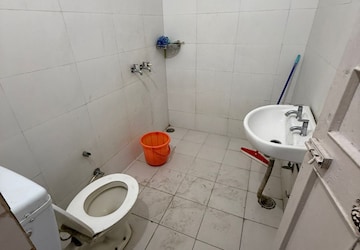 Bathroom in 2 BHK Apartment at Sector 22 – for Rent
