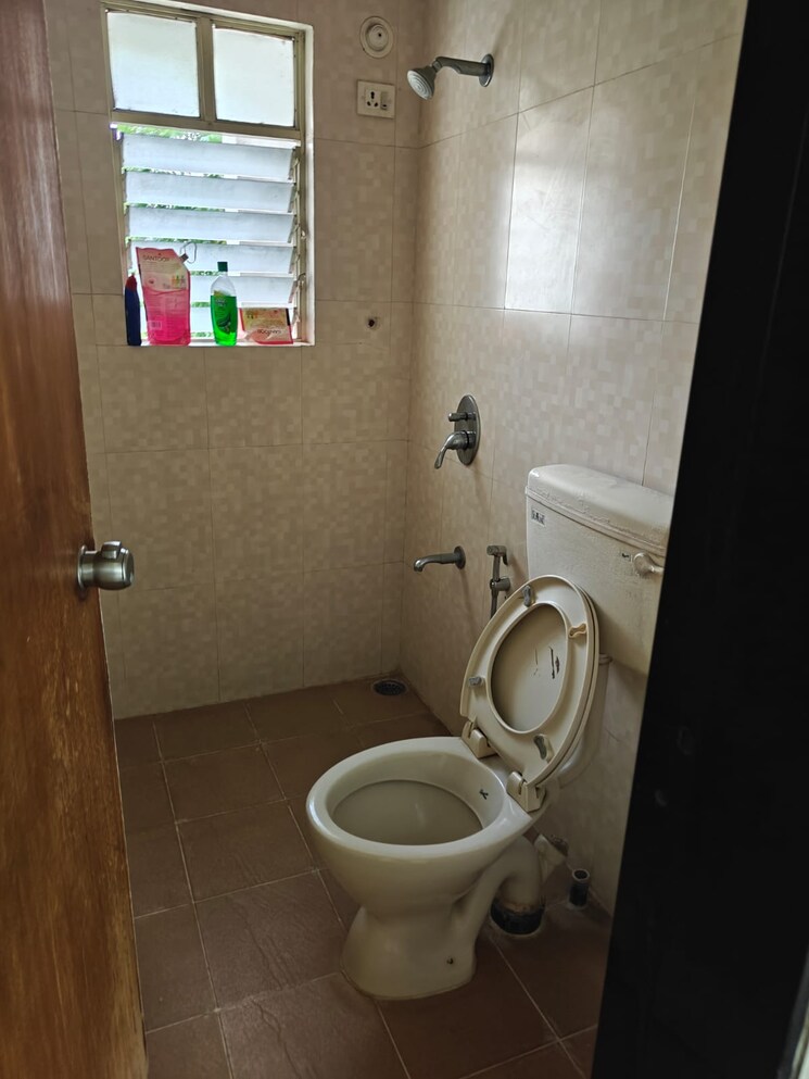 Bathroom, anshul-eva 2 Bedroom 1250 Sq.Ft. Apartment In Bavdhan Pune 9375344