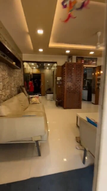 Team Area in 3 BHK Apartment at Lohia Jain Vallonia Apartments, Bavdhan – for Rent