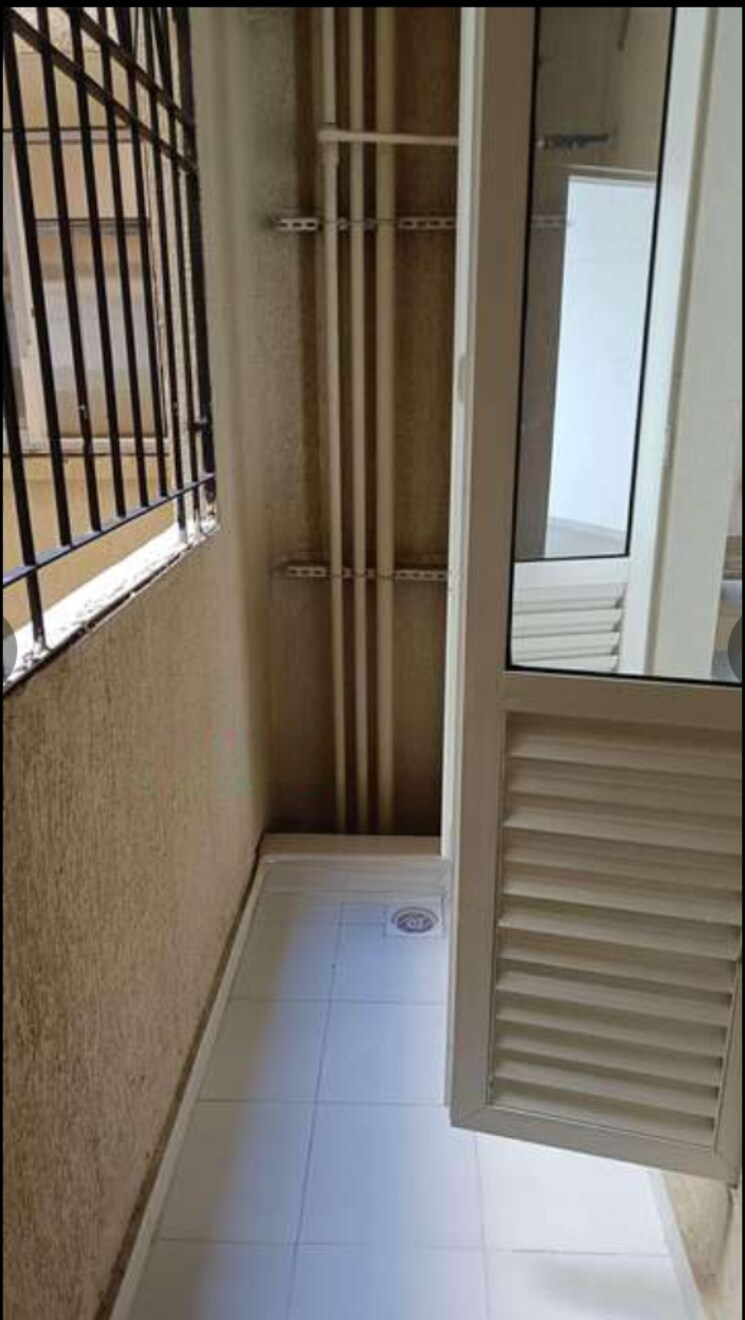 Balcony, dosti-west-county-phase-4-dosti-pine 2 Bedroom 636 Sq.Ft. Apartment In Balkum Pada Thane 9375361