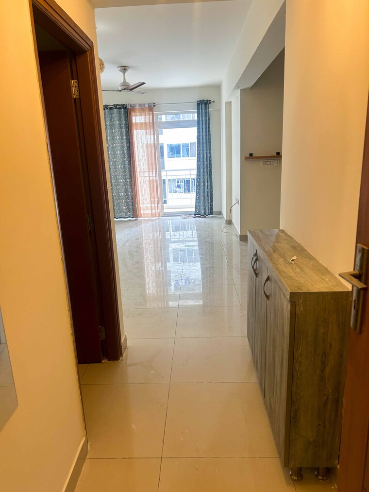 Living Room, mahendra-aarna 3 Bedroom 1585 Sq.Ft. Apartment In Electronic City Phase ii Bangalore 9362048