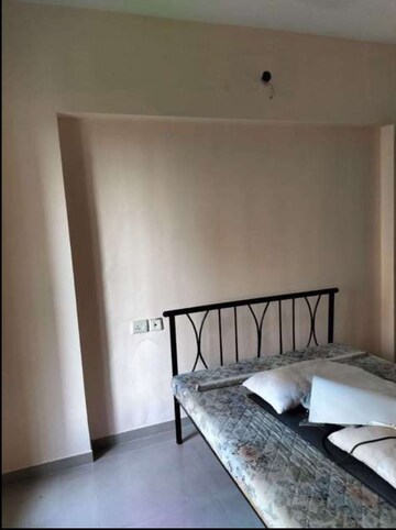 Bedroom in 2 BHK Apartment at Bhoomi Acres, Thane West – for Rent