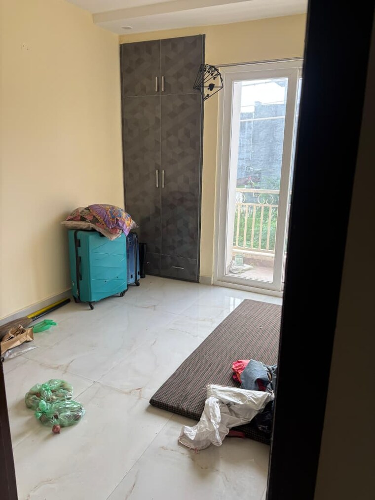 Room, aerocity 1 Bedroom 1200 Sq.Ft. Apartment In Aerocity Mohali 9375407