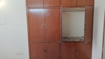 6 BHK Villa For Sale in RWA Apartments Sector 41, Sector 41