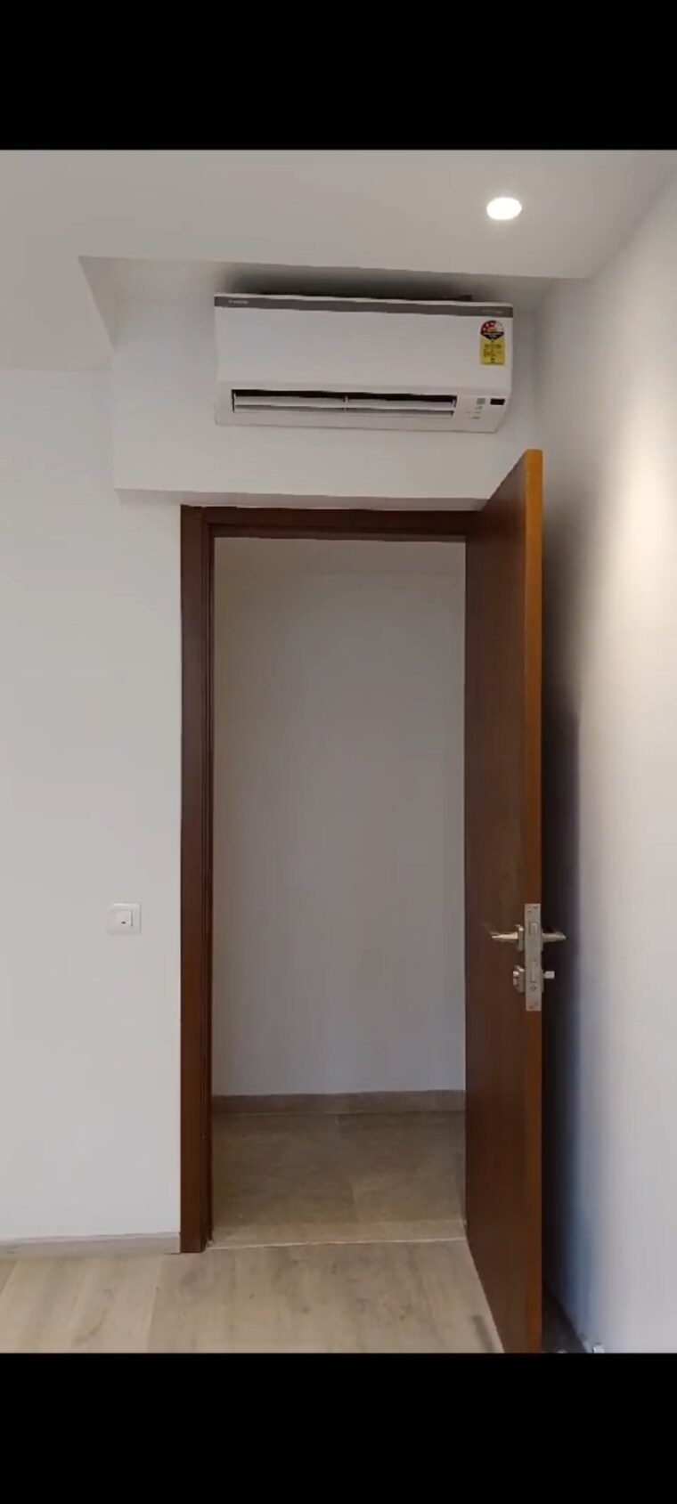 undefined, hiranandani-lake-enclave-glendale 3 Bedroom 1088 Sq.Ft. Apartment In Thane West Thane 9375432