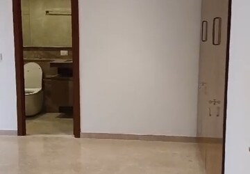 Room in 3 BHK Apartment at Hiranandani Lake Enclave Glendale, Thane West – for Rent