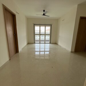 Room in 3 BHK Apartment at Kohinoor Viva City, Madhav Nagar – for Rent