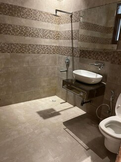 6 BHK Villa For Sale in Sai Kutir Sector 49