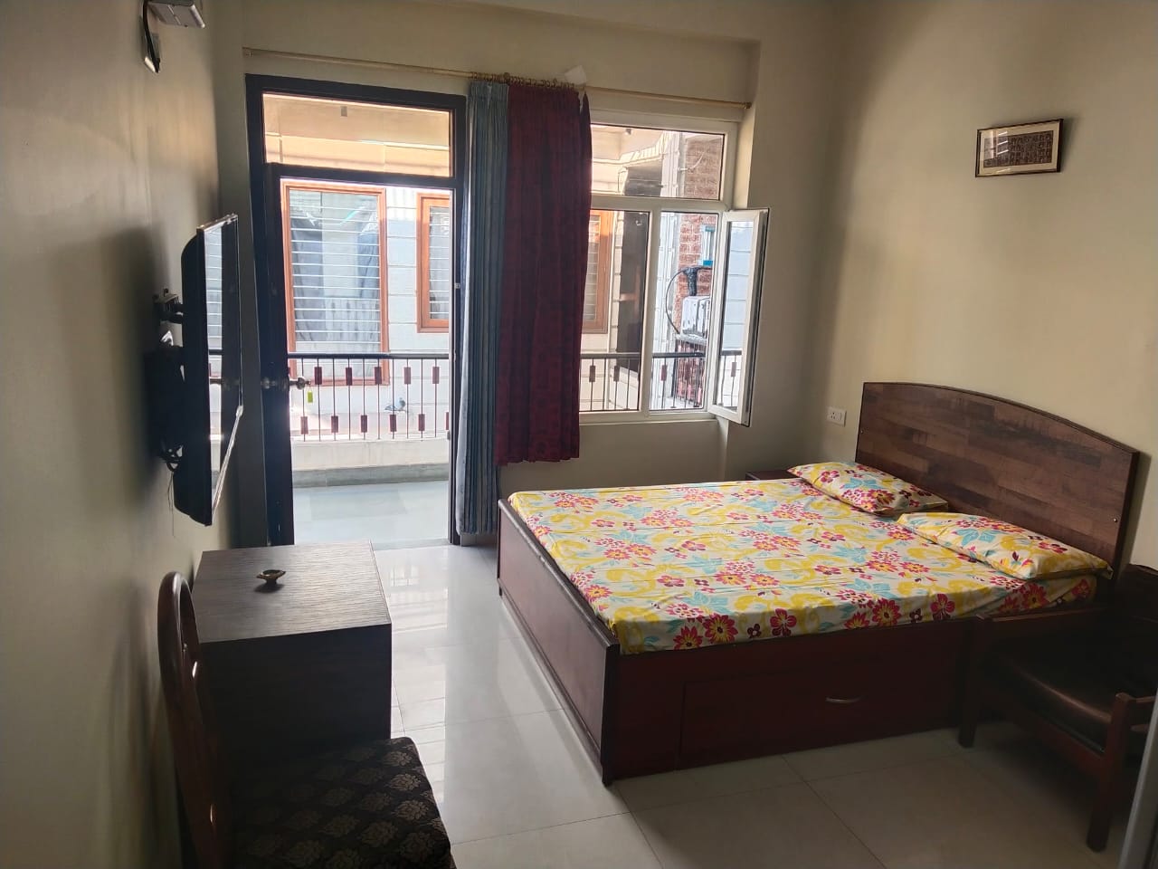 2 BHK + Study Room Builder Floor For Sale in Chattarpur
