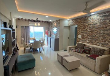 Master Bedroom in 2 BHK Apartment at Chandak 34 Park Estate, Goregaon West – for Rent