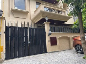 6 BHK Villa – Exterior View View at Sai Kutir Sector 49, Sector 49 - for Sale