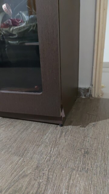 Room in 2 BHK Apartment at G K Rajaveer Palace, Pimple Saudagar – for Rent