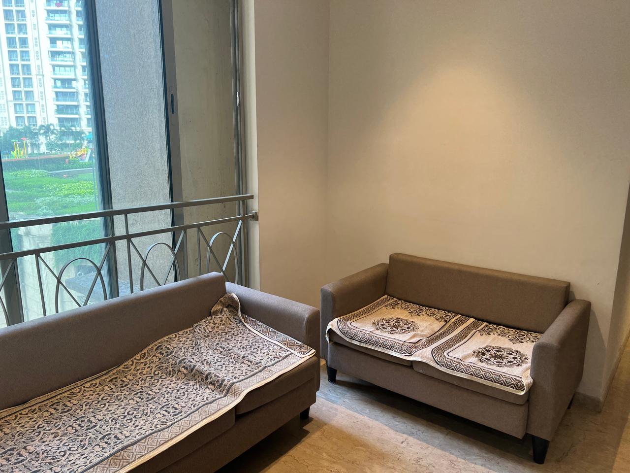 1 BHK Apartment For Rent in One Hiranandani Park