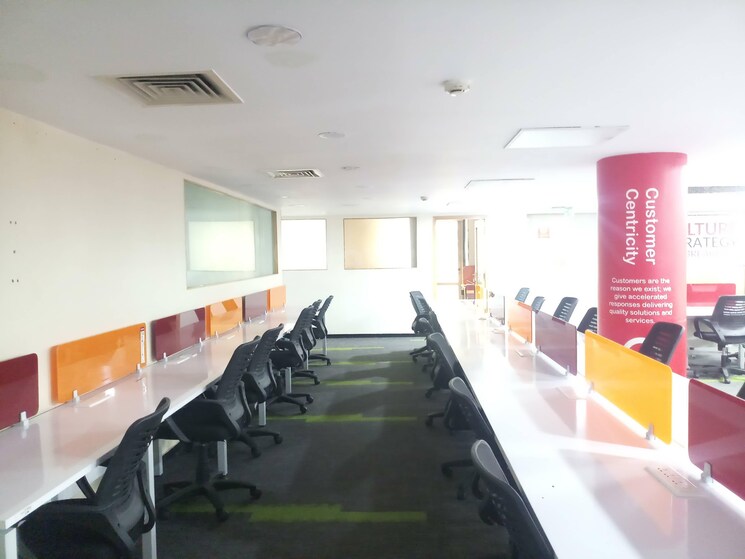 undefined, viman nagar Commercial Office Space 4300 Sq.Ft. In Viman Nagar Pune 9375644
