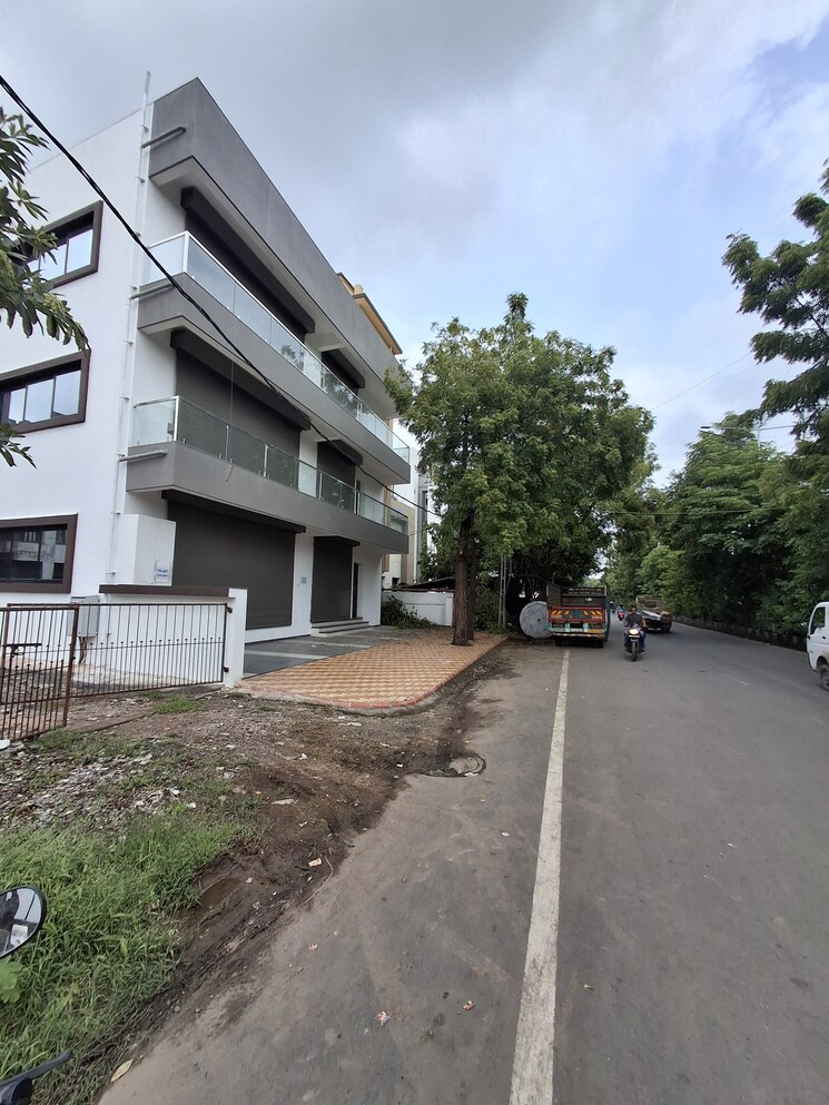 Exterior View, ghod dhod road  1200 Sq.Yd. Plot In Ghod Dhod Road Surat 9375722