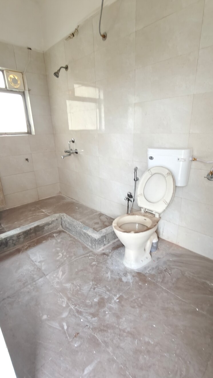 Bathroom, moghul-garden 2 Bedroom 1500 Sq.Ft. Apartment In Koregaon Pune 9375713