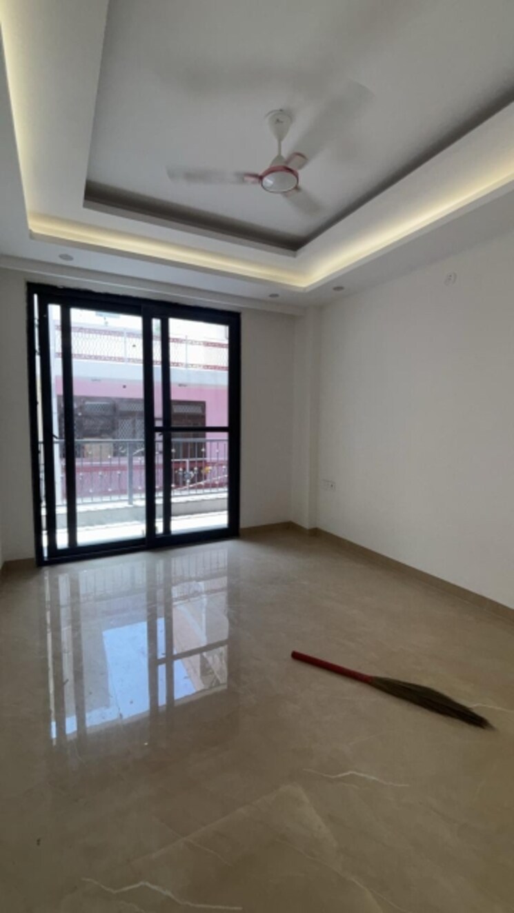 Room, chattarpur 4 Bedroom 2150 Sq.Ft. Builder Floor In Chattarpur Delhi 9375710