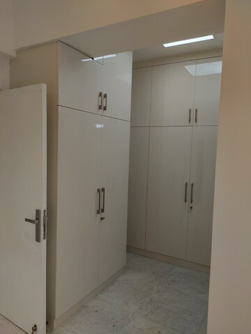 Room in 4 BHK Apartment at ATS Le Grandiose, Sector 150 – for Rent