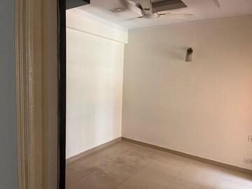 Room in 2 BHK Apartment at Savfab Jasmine Grove, Delhi Meerut Expressway – for Rent