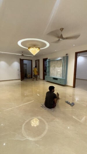 Room in 4 BHK Builder Floor at Chattarpur – for Sale